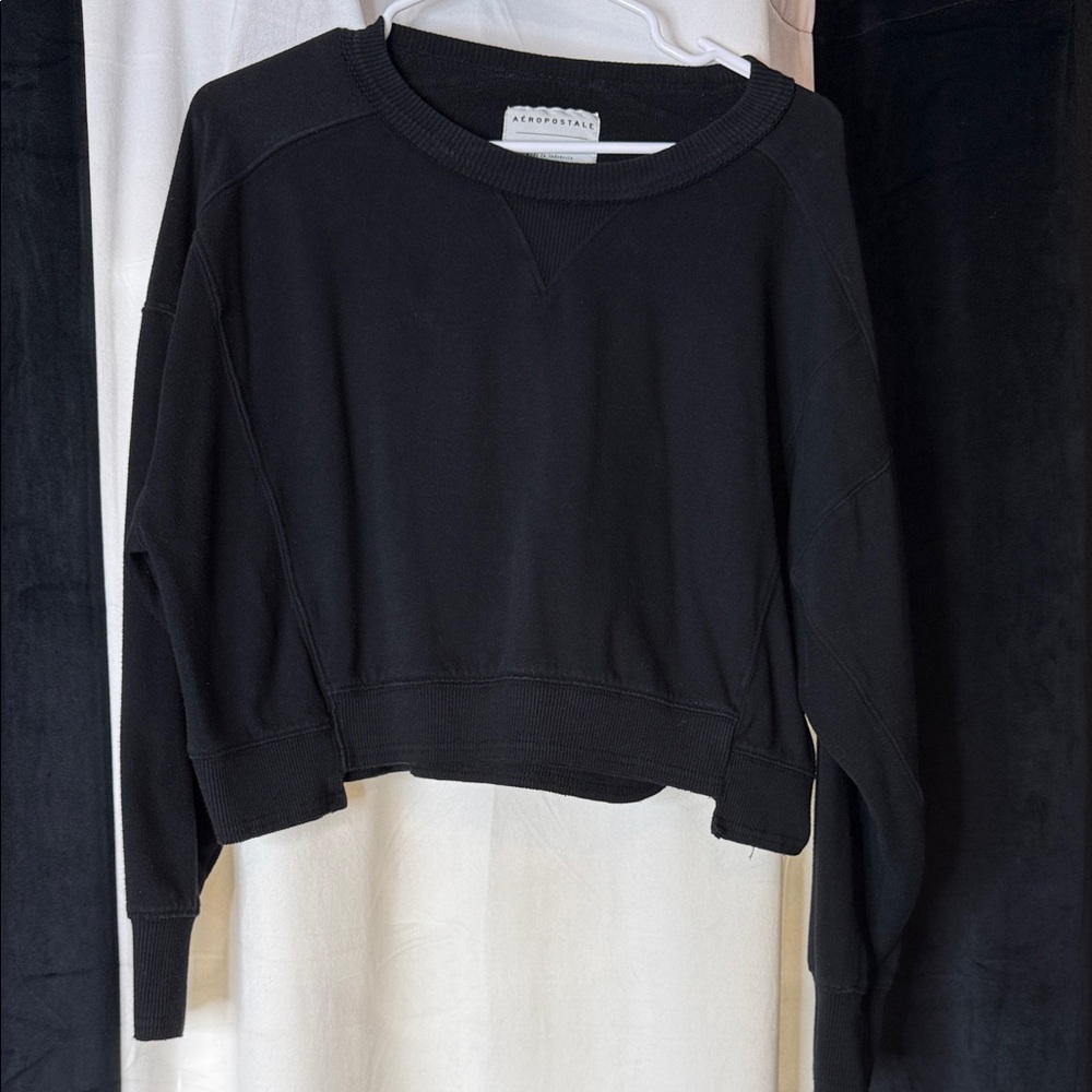 American Eagle Outfitters Black Sweatshirt